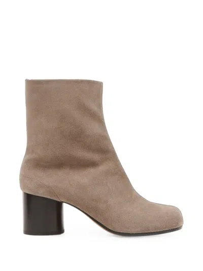 Maison Margiela Tabi Ankle Boots H60 In Neutral