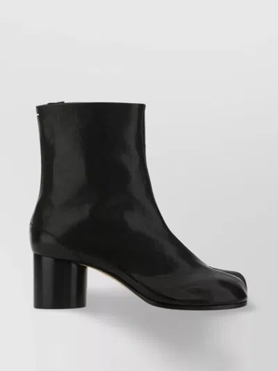 Maison Margiela Tabi Ankle Boots In Smooth Calf Leather In Black