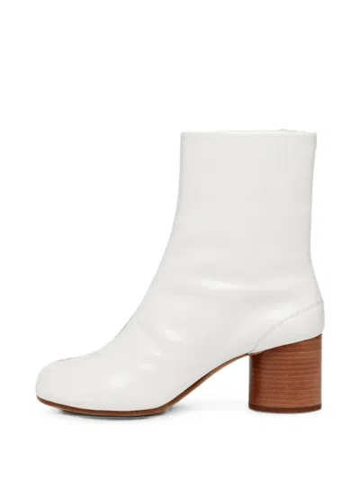 Maison Margiela Tabi Ankle Boots In White