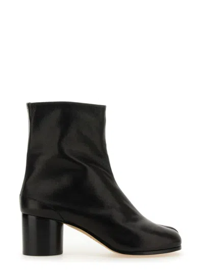 Maison Margiela Tabi Ankle Boots With Split Toe In Black