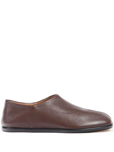 Maison Margiela Tabi Babouche Slip-on Loafers In Brown