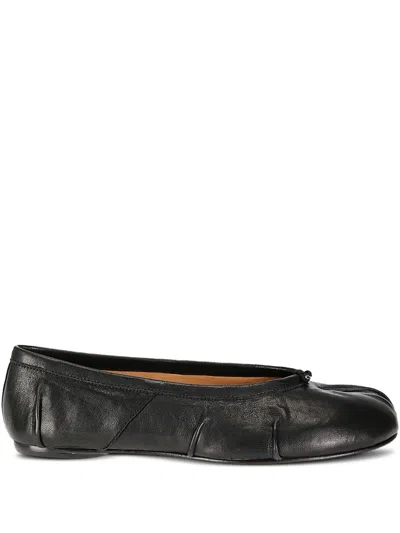 Maison Margiela Tabi Leather Split-toe Ballerina Flats In Black