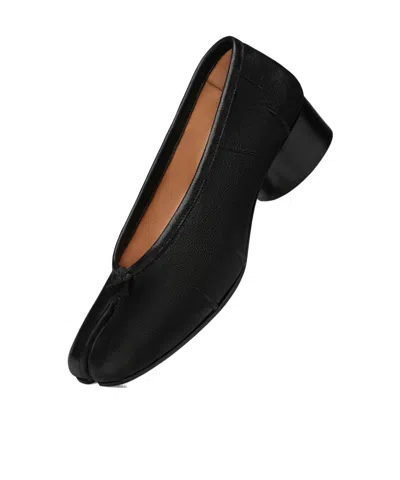 Maison Margiela Tabi Ballerina In Black