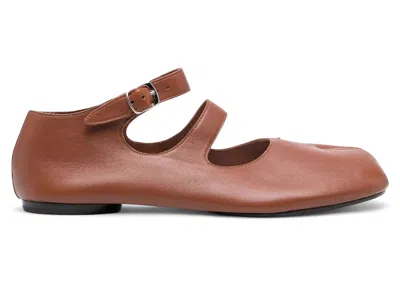Pre-owned Maison Margiela Tabi Ballerina Double Strap Flats (women's) Sneakers In Nutmeg