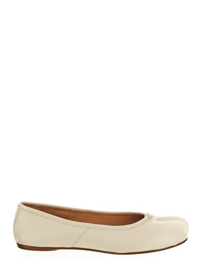 Maison Margiela Tabi Ballerinas In White