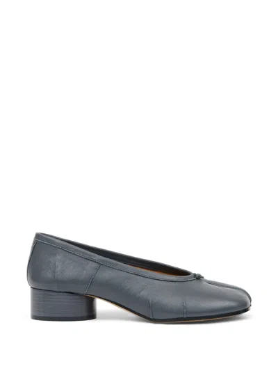Maison Margiela Tabi Ballerina-style Pumps In Gray