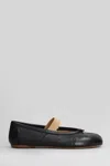Maison Margiela Black Leather Flats With Elegant Elastic Strap In Black
