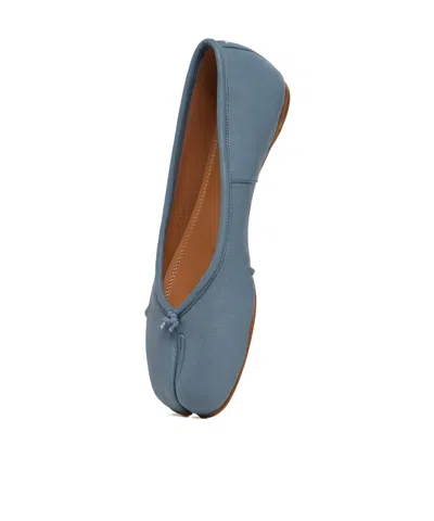 Maison Margiela Tabi Ballet Flats In Blue