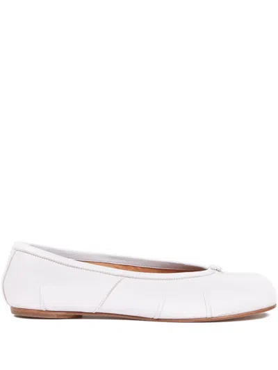 Maison Margiela Tabi Ballet Flats In White