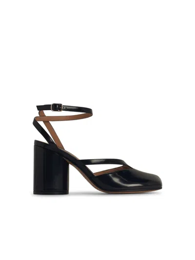Maison Margiela 'tabi' Black Lear Sandals