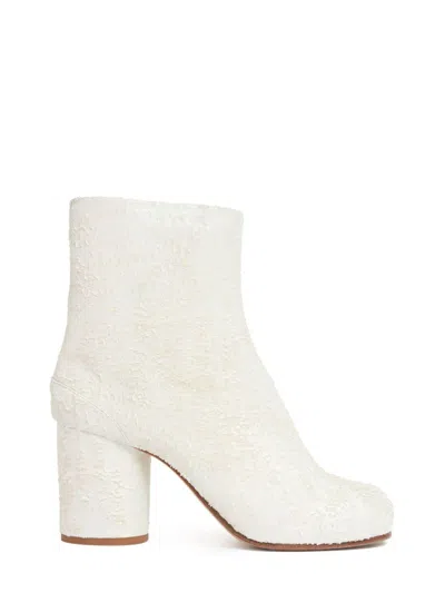 Maison Margiela Tabi Boot In White
