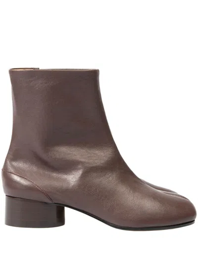 Maison Margiela Tabi Boots In Brown