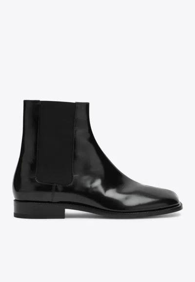 Maison Margiela Tabi Toe Ankle Boots In Black