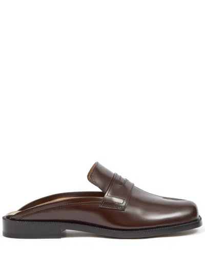 Maison Margiela Tabi City Leather Mules In Brown