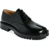 Maison Margiela Tabi Laced Shoes In Black