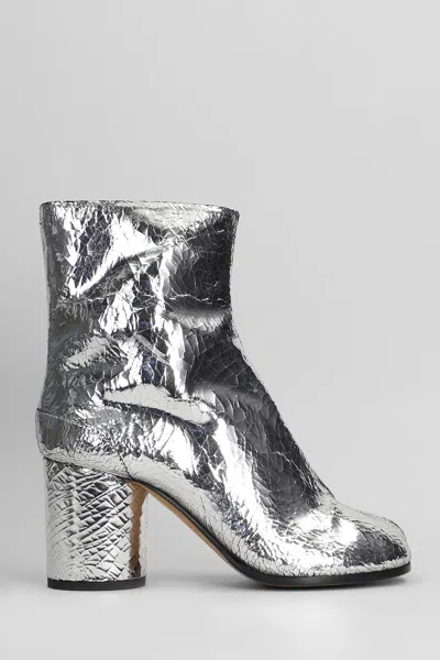 MAISON MARGIELA TABI HIGH HEELS ANKLE BOOTS IN SILVER LEATHER