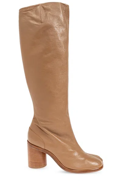 Maison Margiela Tabi 80mm Knee-high Boots In Beige