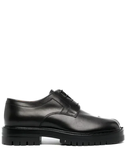 Maison Margiela Tabi Derby Shoes In Black