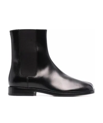 Maison Margiela Tabi Leather Ankle Boots In Black