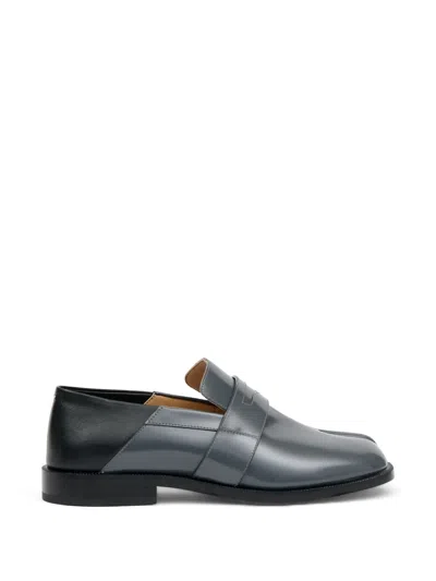 Maison Margiela Tabi Leather Loafers In Multi