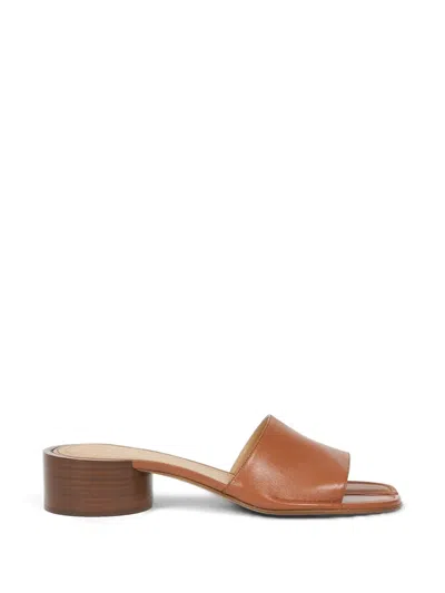 Maison Margiela Tabi Leather Sandals In Brown