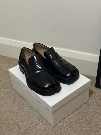 Pre-owned Maison Margiela Tabi Loafers In Black