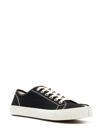 Maison Margiela Tabi Low-top Sneakers In Black
