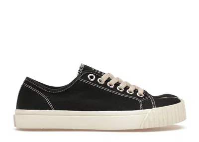 Pre-owned Maison Margiela Tabi Low Top (women's) Sneakers In Black/white