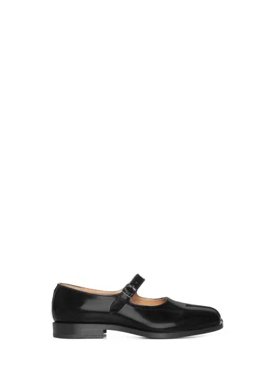Maison Margiela Tabi Mary Jane Ballet Flat In Brushed Leather In Black