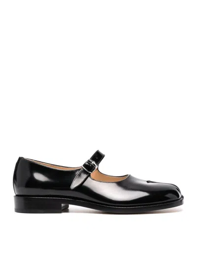 Maison Margiela Bovine Leather Mary Jane Pumps With Sheepskin Detailing And Elegant Buckle Closure In Black