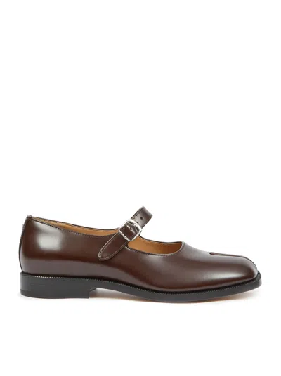 Maison Margiela 20mm Tabi Brushed Leather Mary Janes In Brown