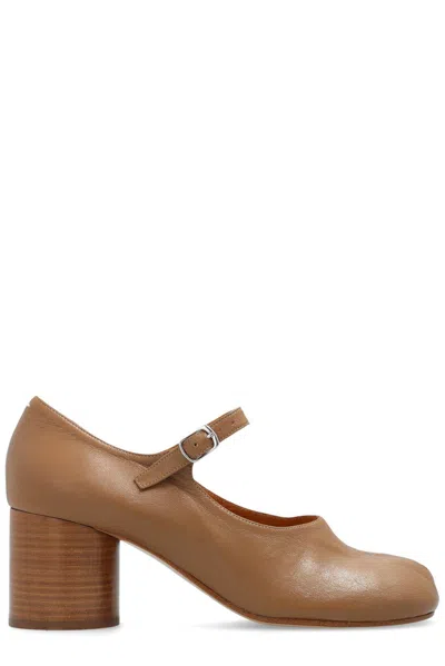 Maison Margiela Tan Tabi Mary-jane Heels In Chamois