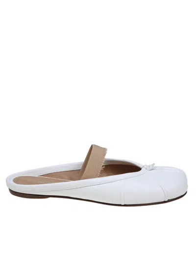 Maison Margiela Tabi Mule Shoes In White Leather