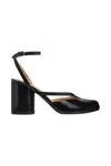 Maison Margiela Tabi Split-toe Glossed Leather Pumps In Black