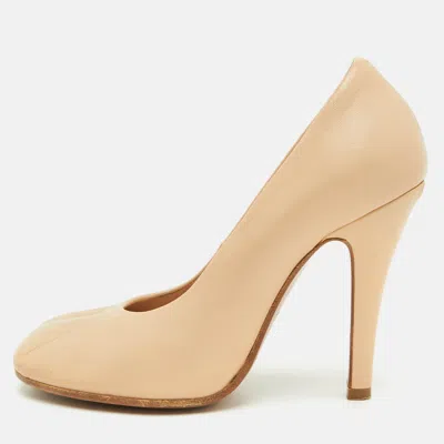 Pre-owned Maison Margiela Tabi Size 37 Cream Leather Pumps In White