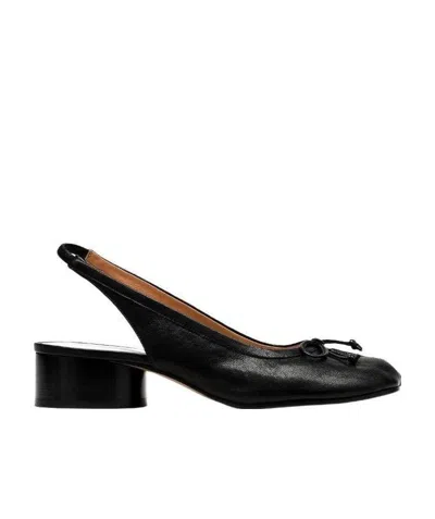 Maison Margiela Tabi Slingback Ballet Shoes In Black