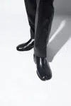 Maison Margiela Tabi Patent-leather Brogues In Black