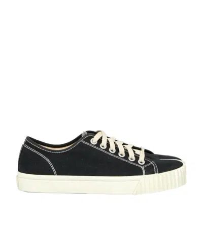 Maison Margiela Tabi-split-toe-sneakers In Black