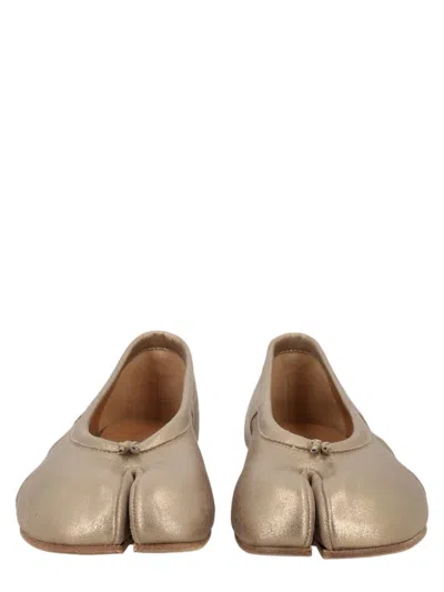 Maison Margiela Tabi Split-toe Gold Flats