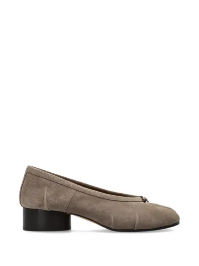 Maison Margiela Tabi Suede Pumps In Multi