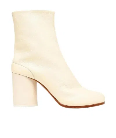 MAISON MARGIELA MAISON MARGIELA TABI ANKLE BOOTS