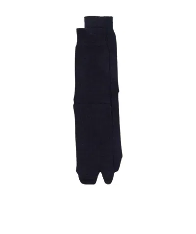 Maison Margiela Tabi-toe Rib-knitted Socks In Black
