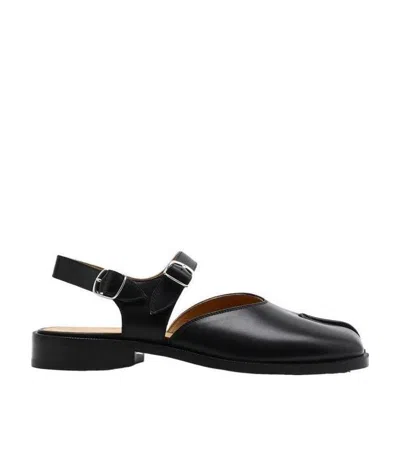 MAISON MARGIELA MAISON MARGIELA TABI BUCKLED FLAT SHOES
