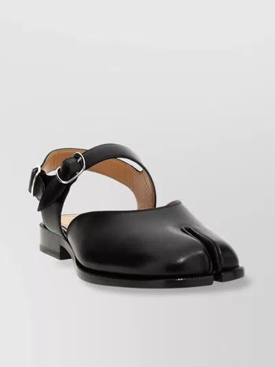 MAISON MARGIELA TABI TOE SLINGBACK FLAT SOLE SANDALS