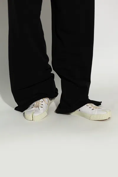 Maison Margiela Tabi Toe Sneakers In White
