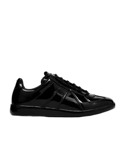 Maison Margiela Tonal Low-top Sneakers In Black