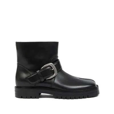 Maison Margiela Tabi Buckle-ankle Coutry Boots In Black