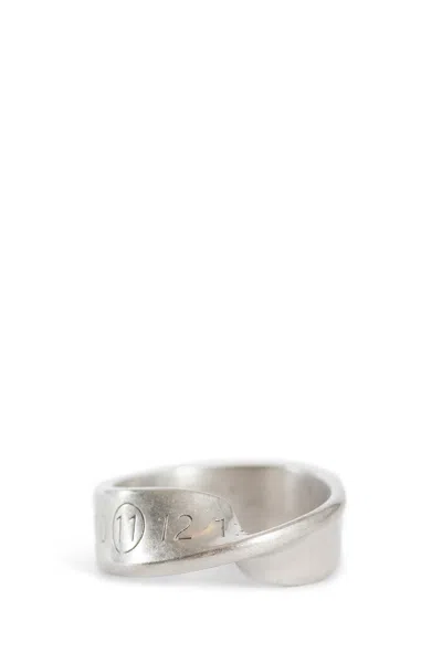 Maison Margiela Twsited Numeric Ring In Silver
