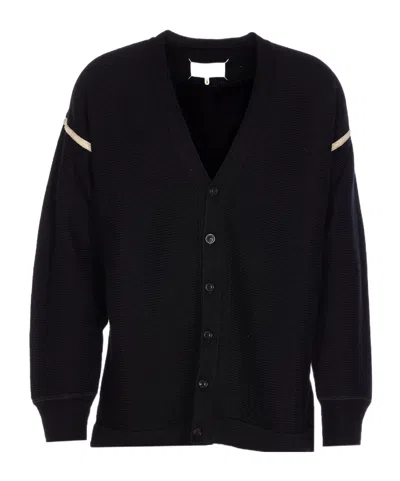 MAISON MARGIELA MAISON MARGIELA V-NECK BUTTONED CARDIGAN