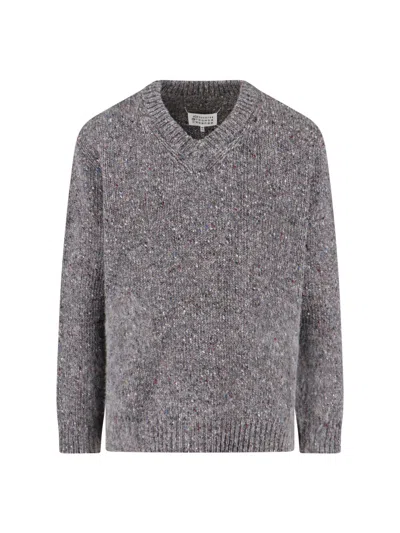 MAISON MARGIELA V-NECK SWEATER